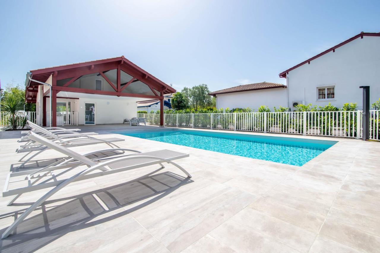 Residence Ker Enia Meubles De Tourisme Cambo-les-Bains Bagian luar foto